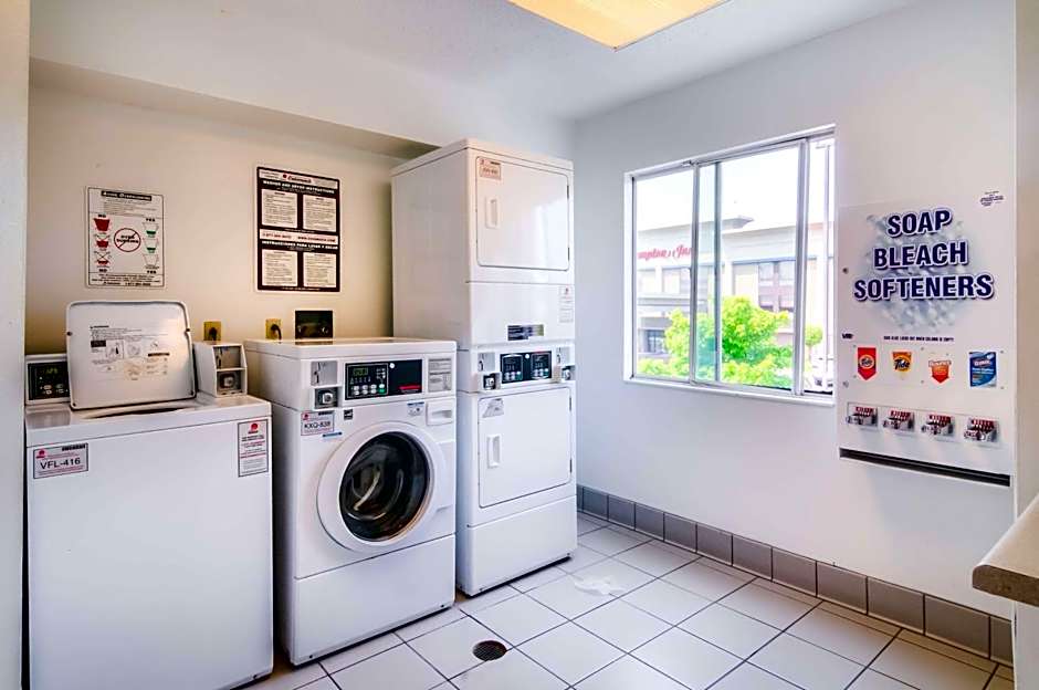 Motel 6-Joliet, IL - Chicago - I-55