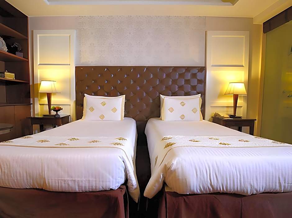 The Pllazio Hotel