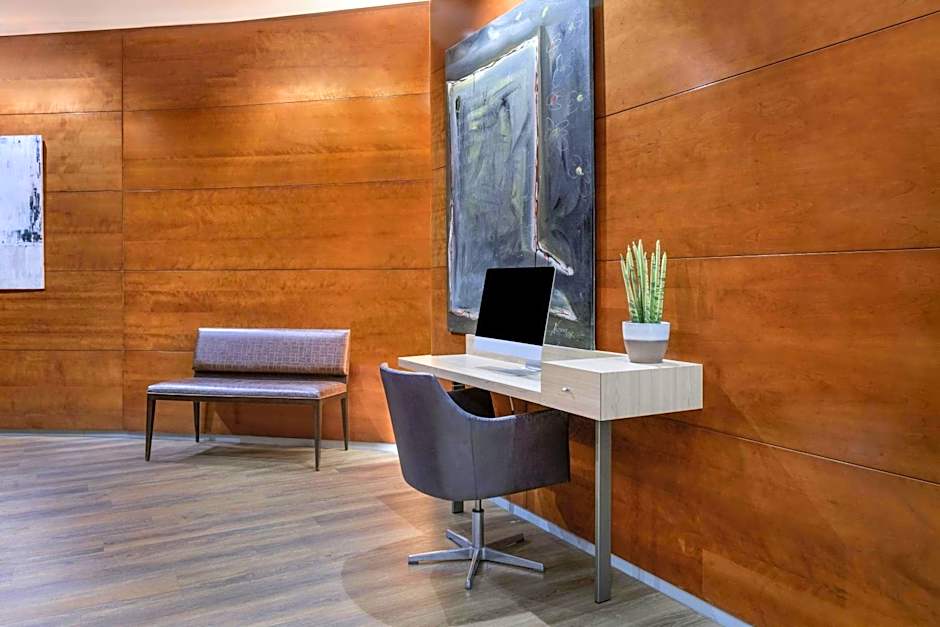 AC Hotel by Marriott Leon San Antonio