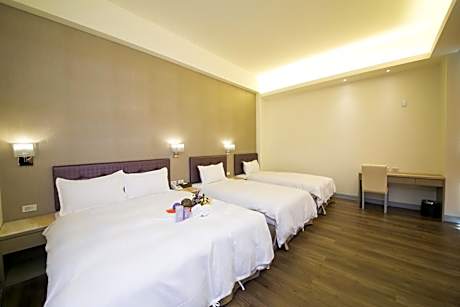 Standard Family Room