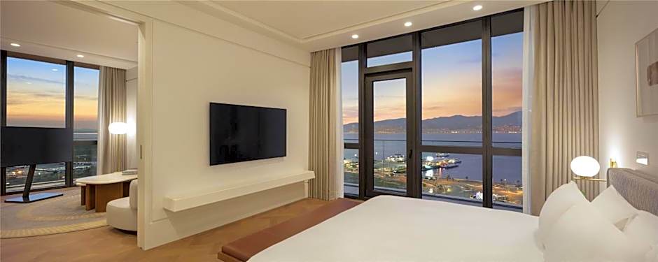 Hyatt Regency Izmir IstinyePark