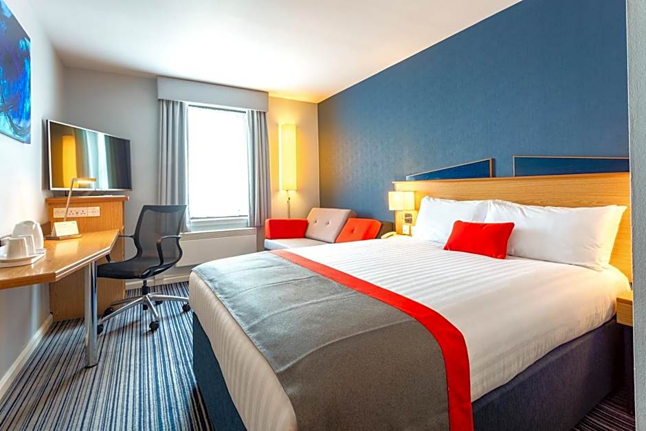 Holiday Inn Express Perth By IHG