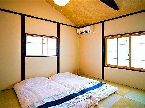 Rental of Machiya Take a Shigaraki Ware Observat