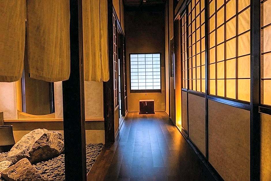 Gamagori Classic Hotel