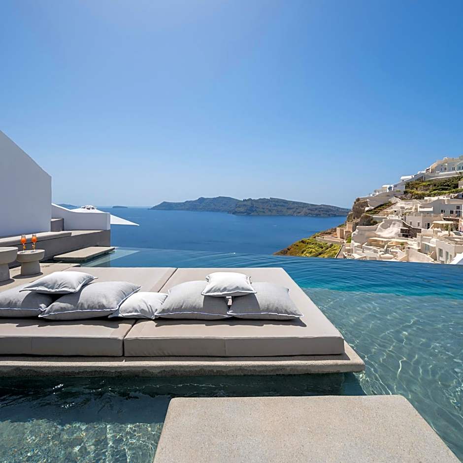 Echoes Luxury Suites