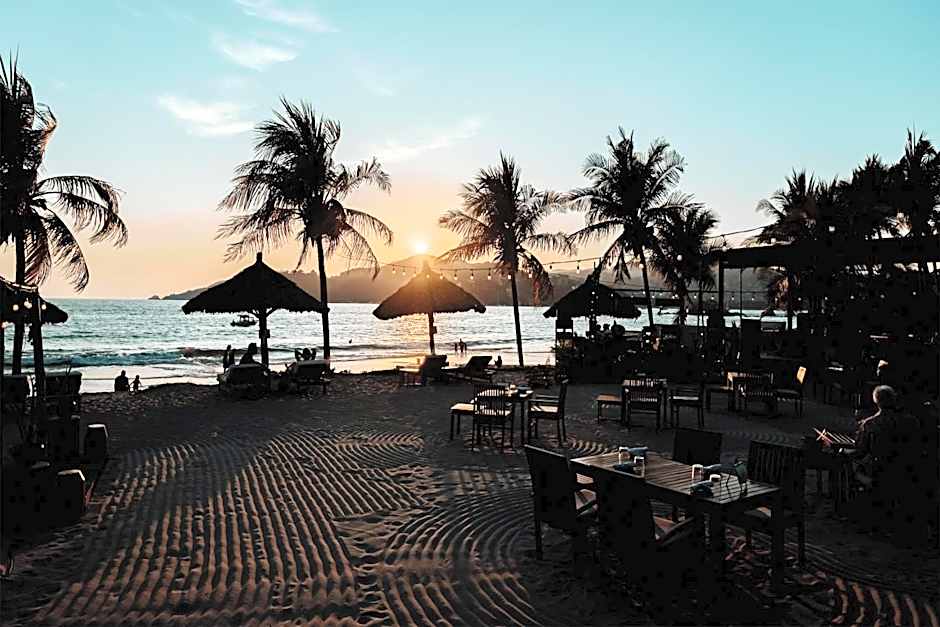 Thompson Zihuatanejo, A Beach Resort by Hyatt