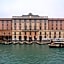 Hotel Canal & Walter