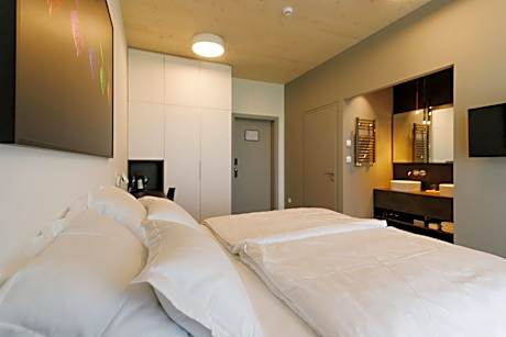 Comfort Double or Twin with Park View