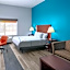 La Quinta Inn & Suites by Wyndham Woodward