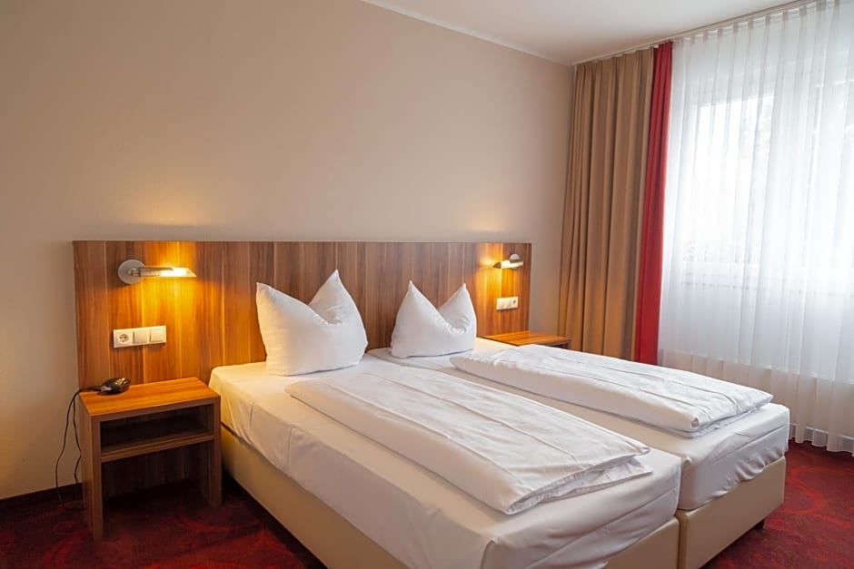 Das Ebertor - Hotel & Hostel