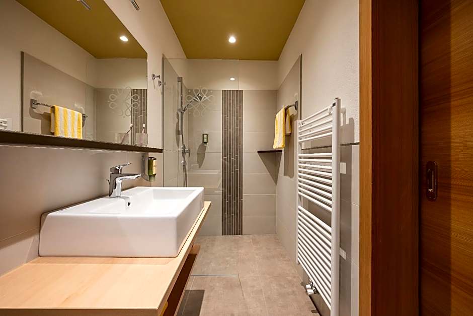 JOHAN - Rooms & Breakfast Merano