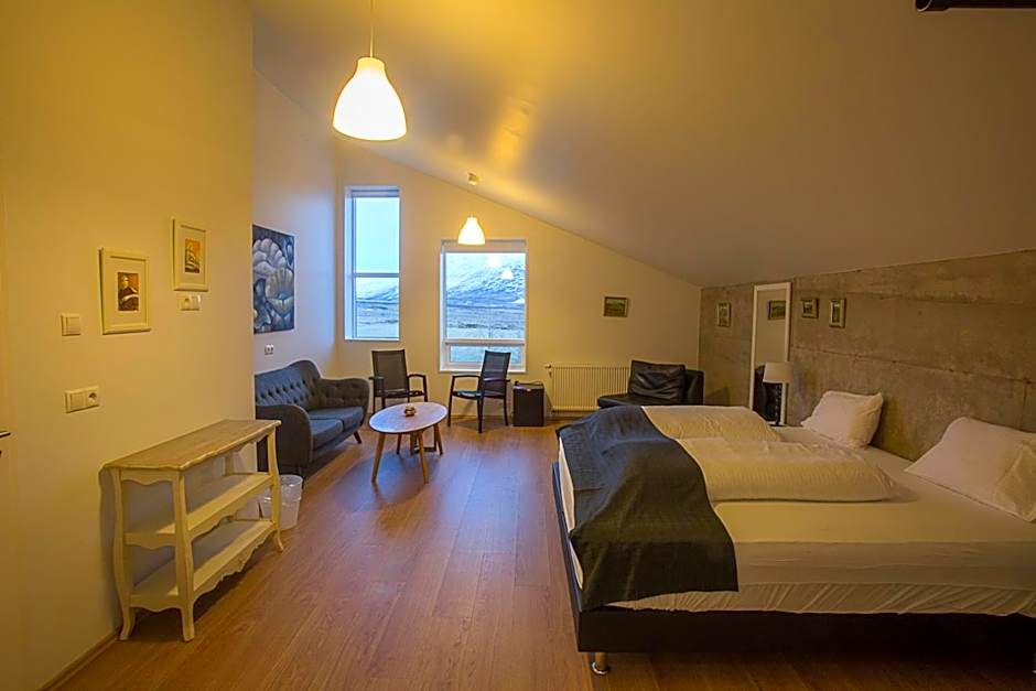 Vogur Country Lodge