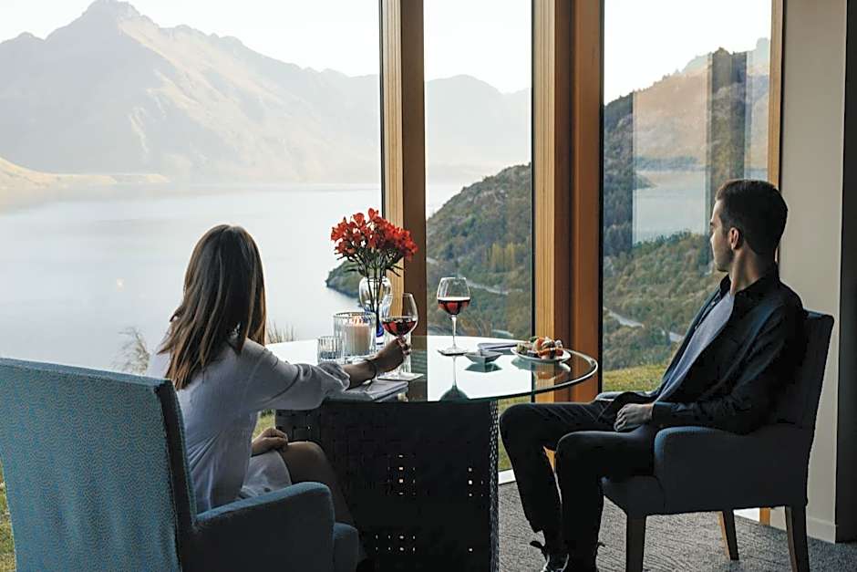 Azur Lodge