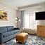 Hampton Inn & Suites Ontario