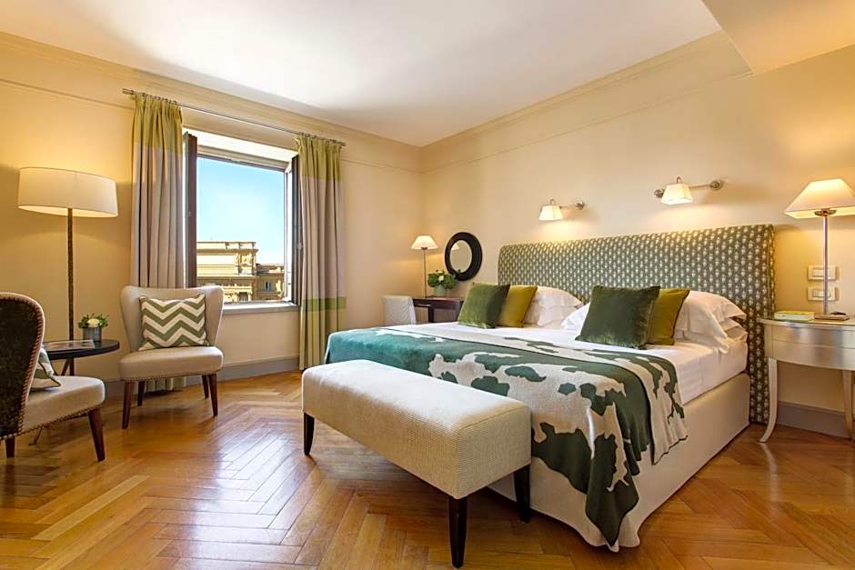 Hotel Savoy