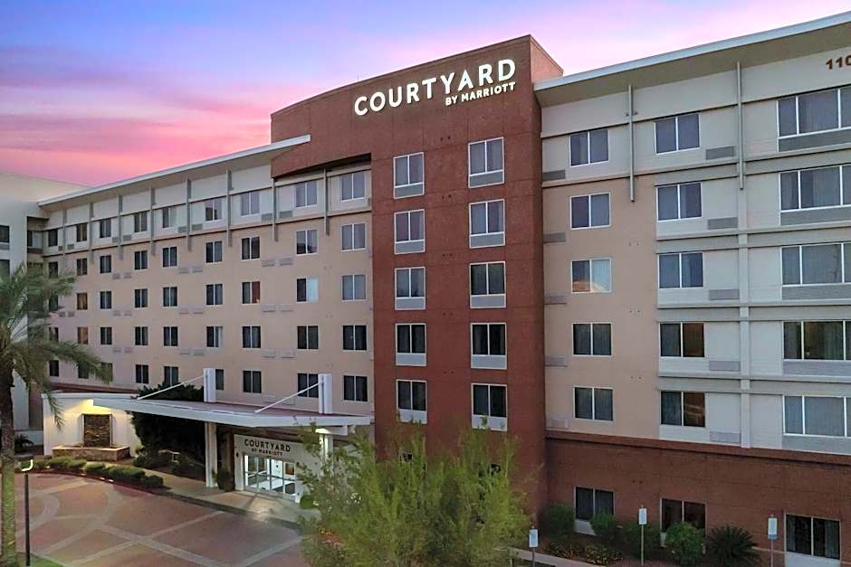 Courtyard by Marriott Phoenix Chandler/Fashion Center