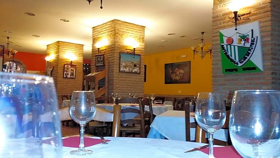 Hotel Mesón El Número Uno