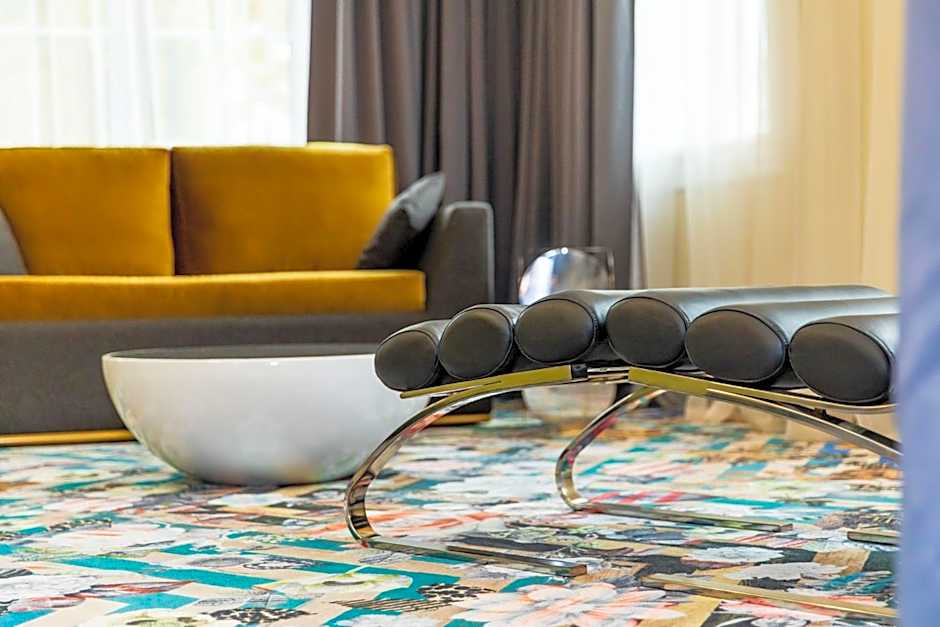 Amsterdam Plaza Hotel & SPA