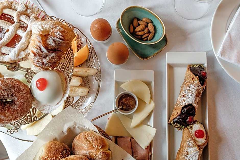 Palazzo Giunta - Porta Marina Ortigia