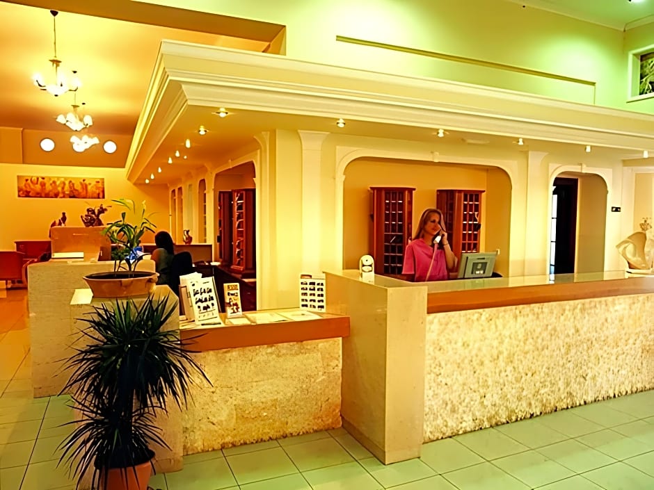 Gaia Royal Hotel