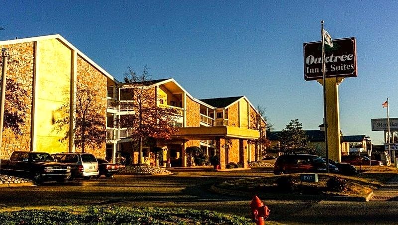 Oaktree Inn & Suites Oklahoma City