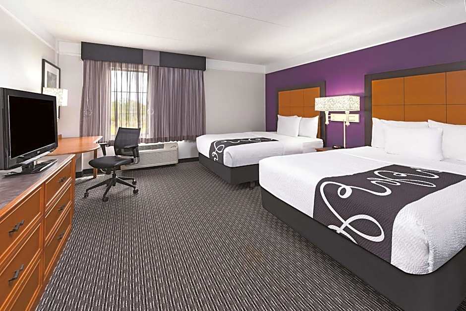 La Quinta Inn & Suites by Wyndham San Marcos