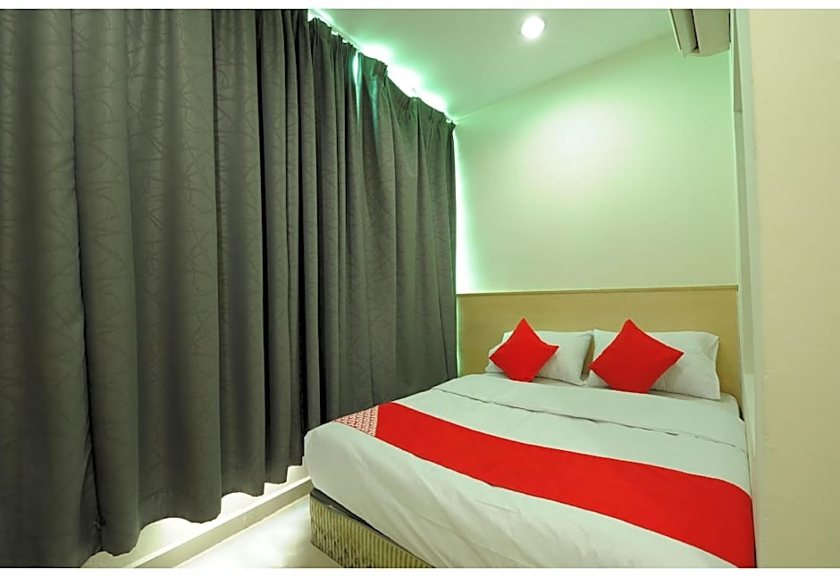 OYO 1055 Batu Caves Star Hotel