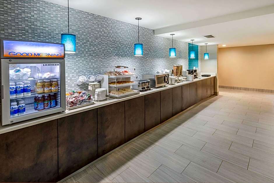 La Quinta Inn & Suites by Wyndham Jonesboro