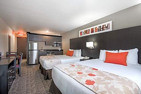 2 Queen Beds Deluxe Room Non-Smoking