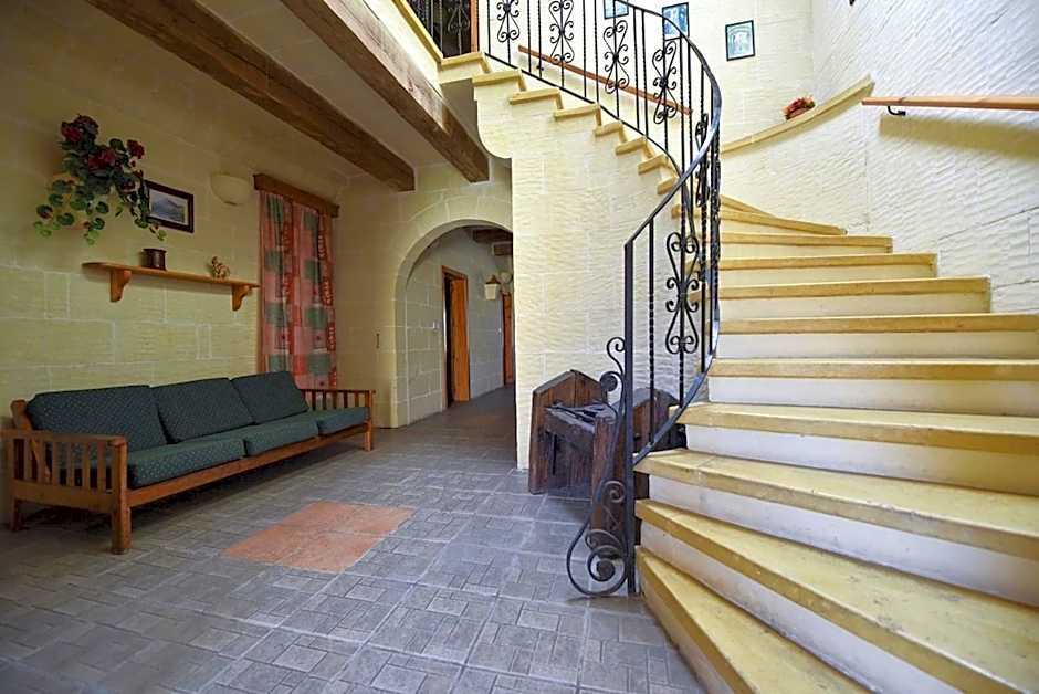 Ta' Karkar Villa Bed and Breakfast