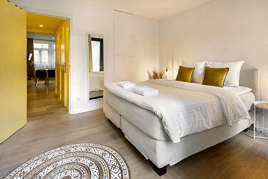 R73 Apartments by Domani Hotels