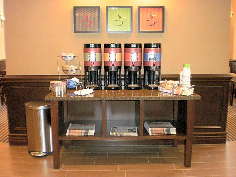 Hampton Inn By Hilton North Bay