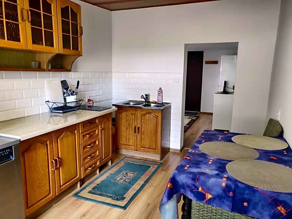 NOCLEGI-SPŁYWY BUGIEM