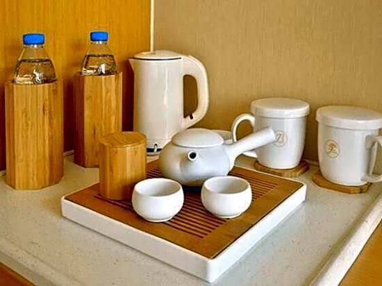 Ji Hotel (Ningbo Baizhang East Road)