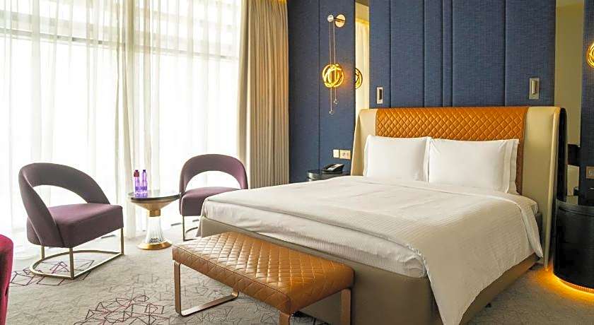 AlRayyan Hotel Doha - Curio a collection by Hilton