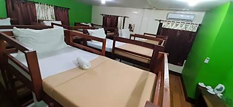 Mixed Dormitory Room