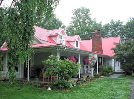 Blue Ridge Manor Bed and Breakfast