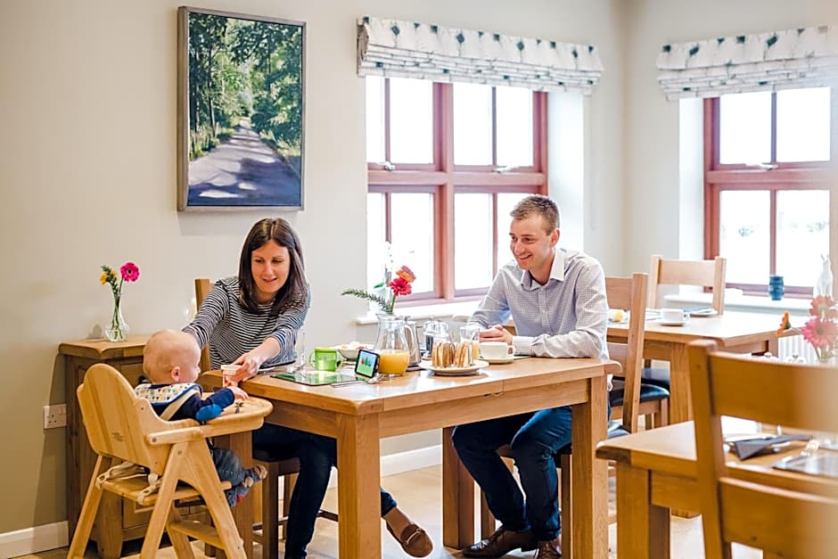 Wold Escapes, Highfield Farm