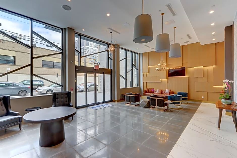 Microtel Inn by Wyndham Long Island City