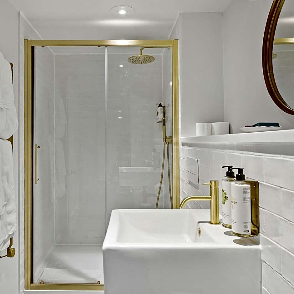 Admiral's House by Maison Pierre