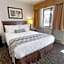 Recreation Inn and Suites Kelowna