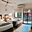 Siesta Fiesta Hotel - 5th Avenue- Adults Only