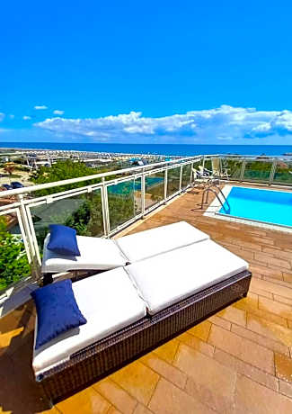 Hotel Ariella