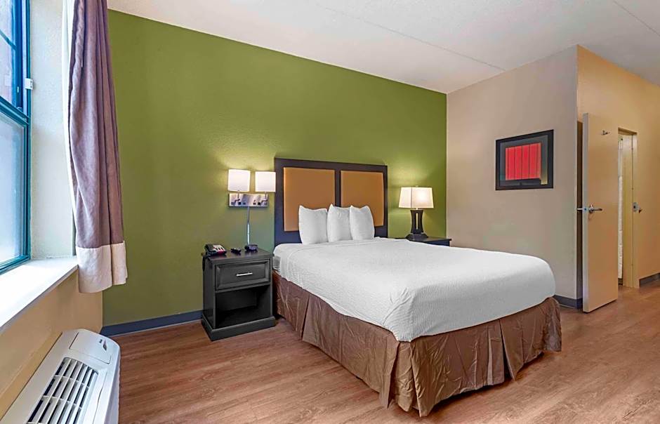 Extended Stay America Suites - Princeton - South Brunswick