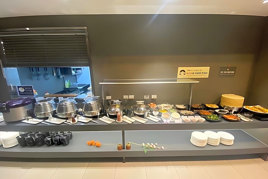 Rivertain Hotel Gyeongju
