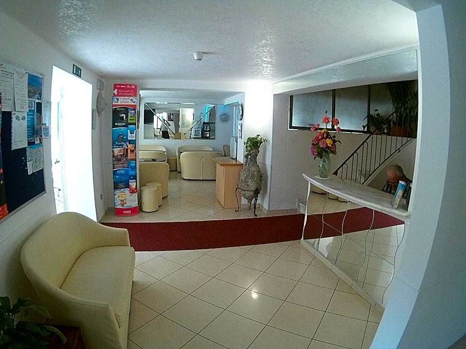 Hotel Azzurro
