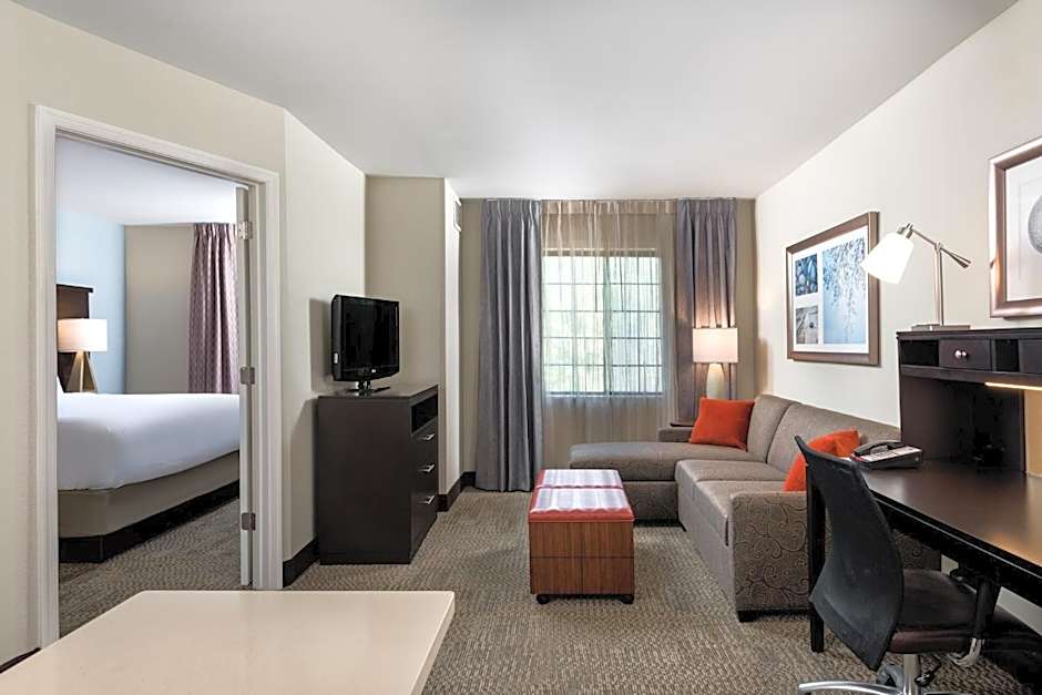 Staybridge Suites Chantilly Dulles Airport By IHG