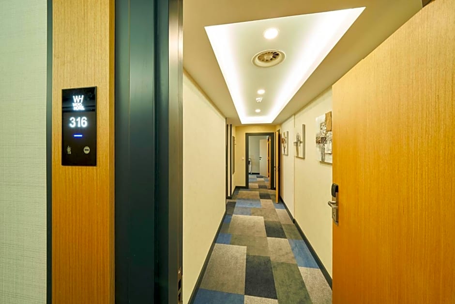 WENS Hotel