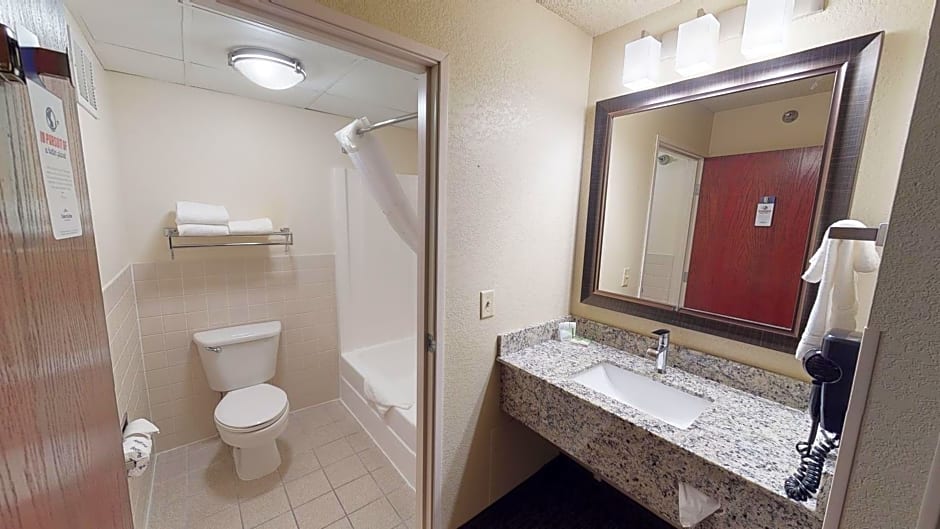 AmericInn by Wyndham Mounds View Minneapolis