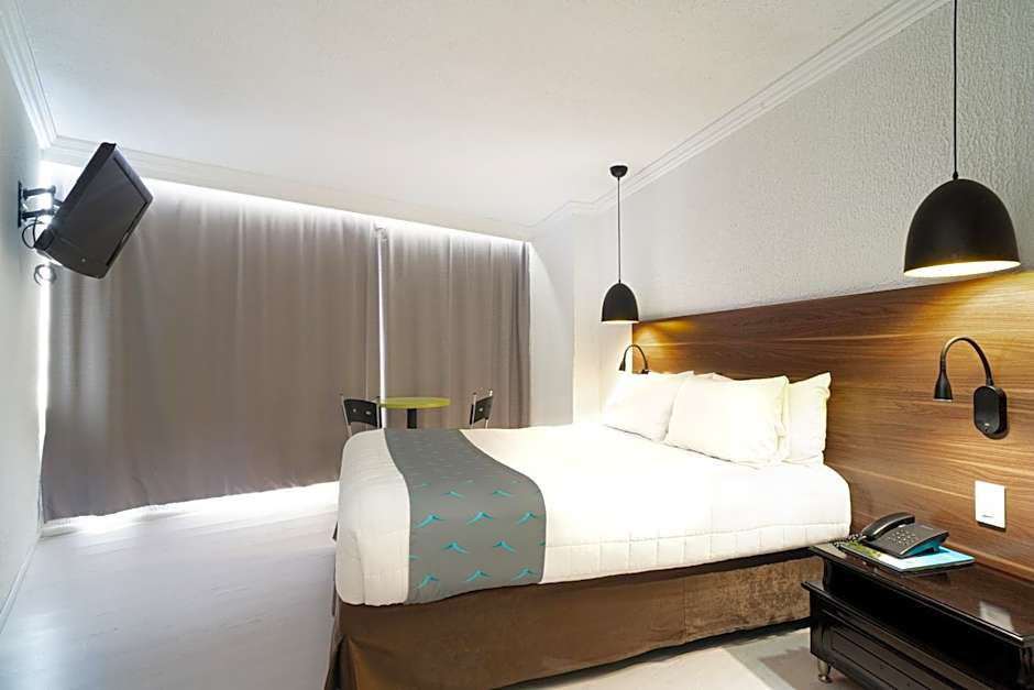 Calypso Beach Hotel